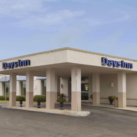 Days Inn By Wyndham London Kültér fotó
