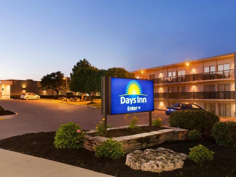 Days Inn By Wyndham London Kültér fotó