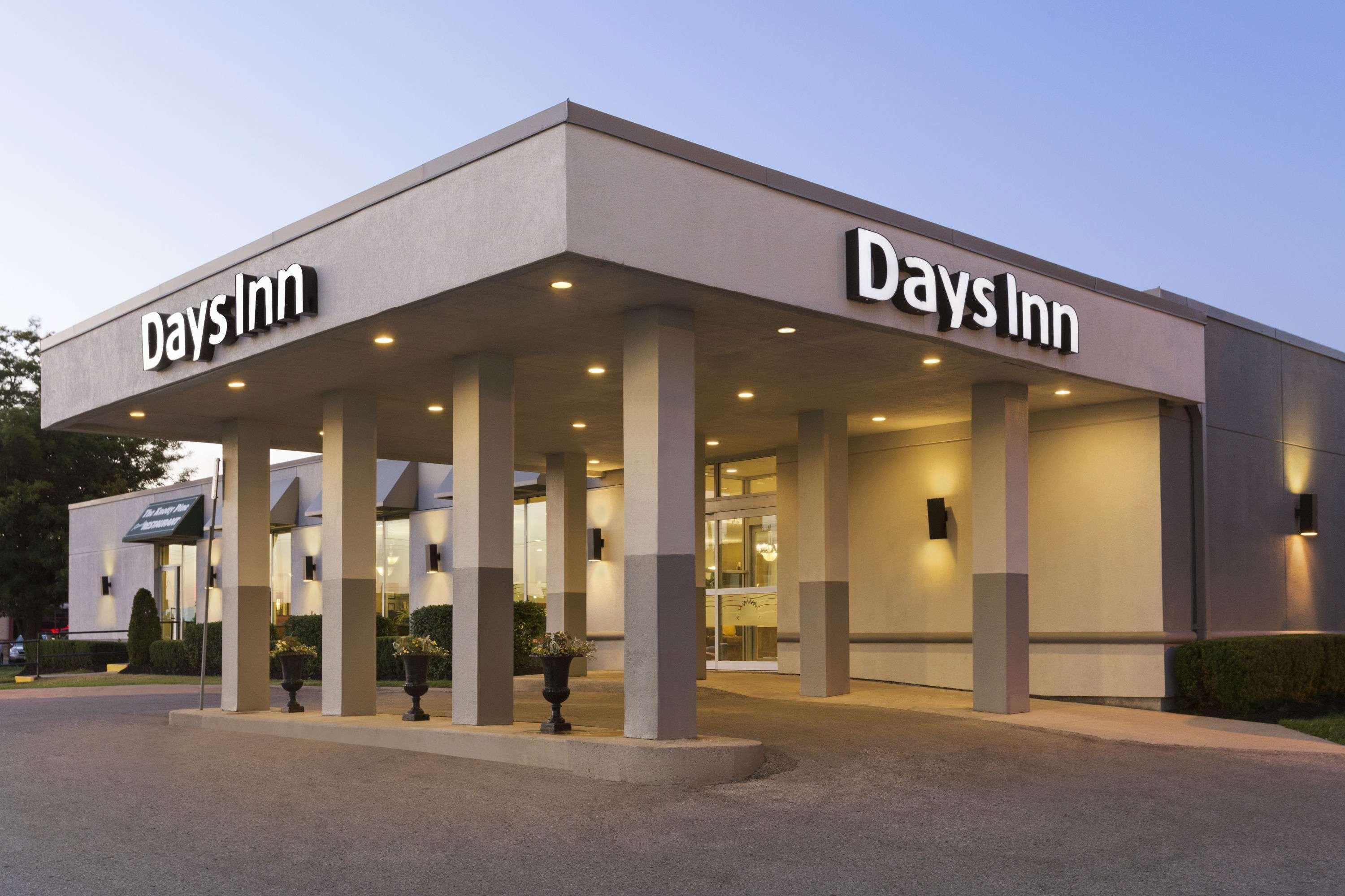 Days Inn By Wyndham London Kültér fotó